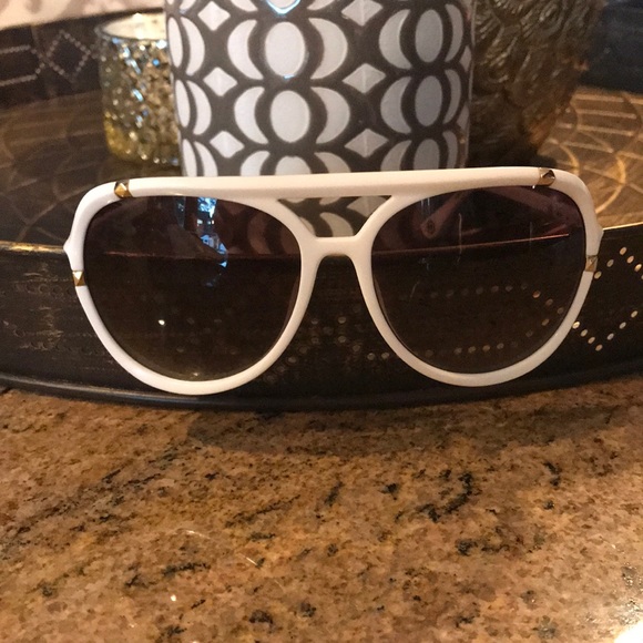 Michael Kors Accessories - Michael Kors sunglasses